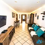 Graciosa By Now Ltd * Playa Blanca (Lanzarote)