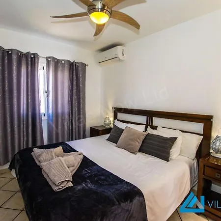 Вілла Graciosa By Now Ltd Плайя-Бланка